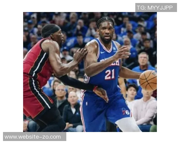 恩比德赛季首扣篮展现强势状态76人若健康将成为东部季后赛黑马